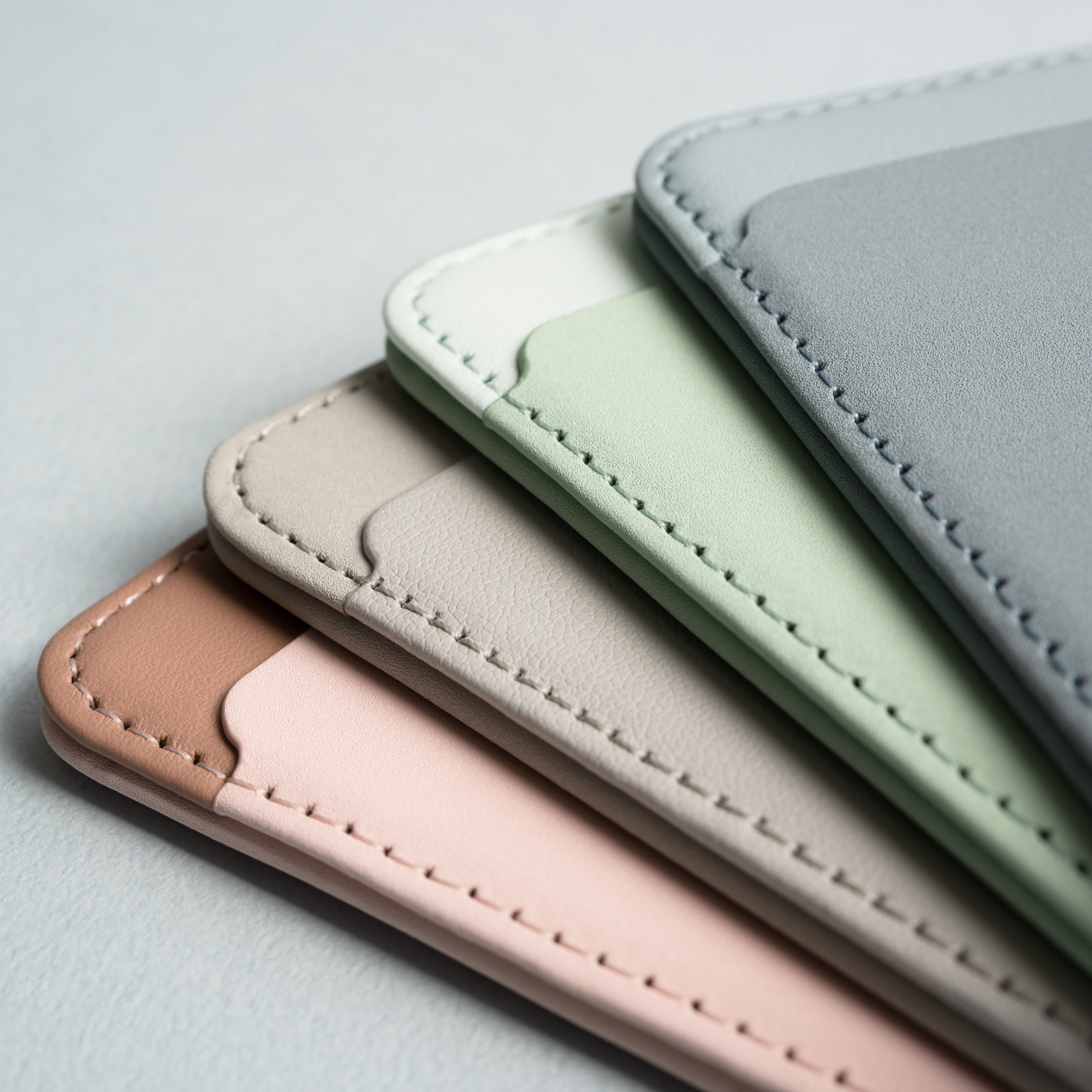 Magnetic Slim Wallet (Mist Haven Edition) - Foggy Gray