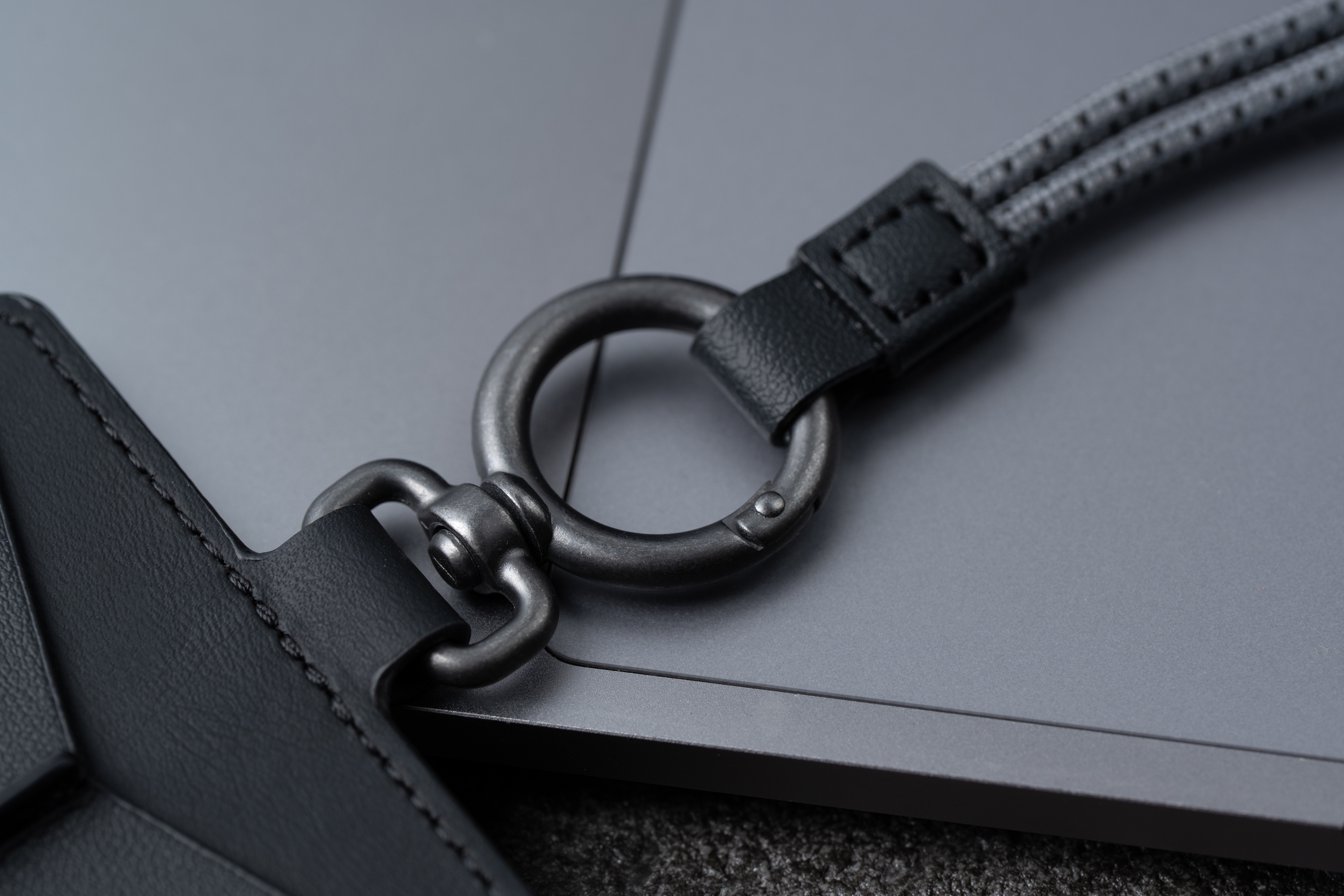 Flip ID/Badge Holder - Midnight Black