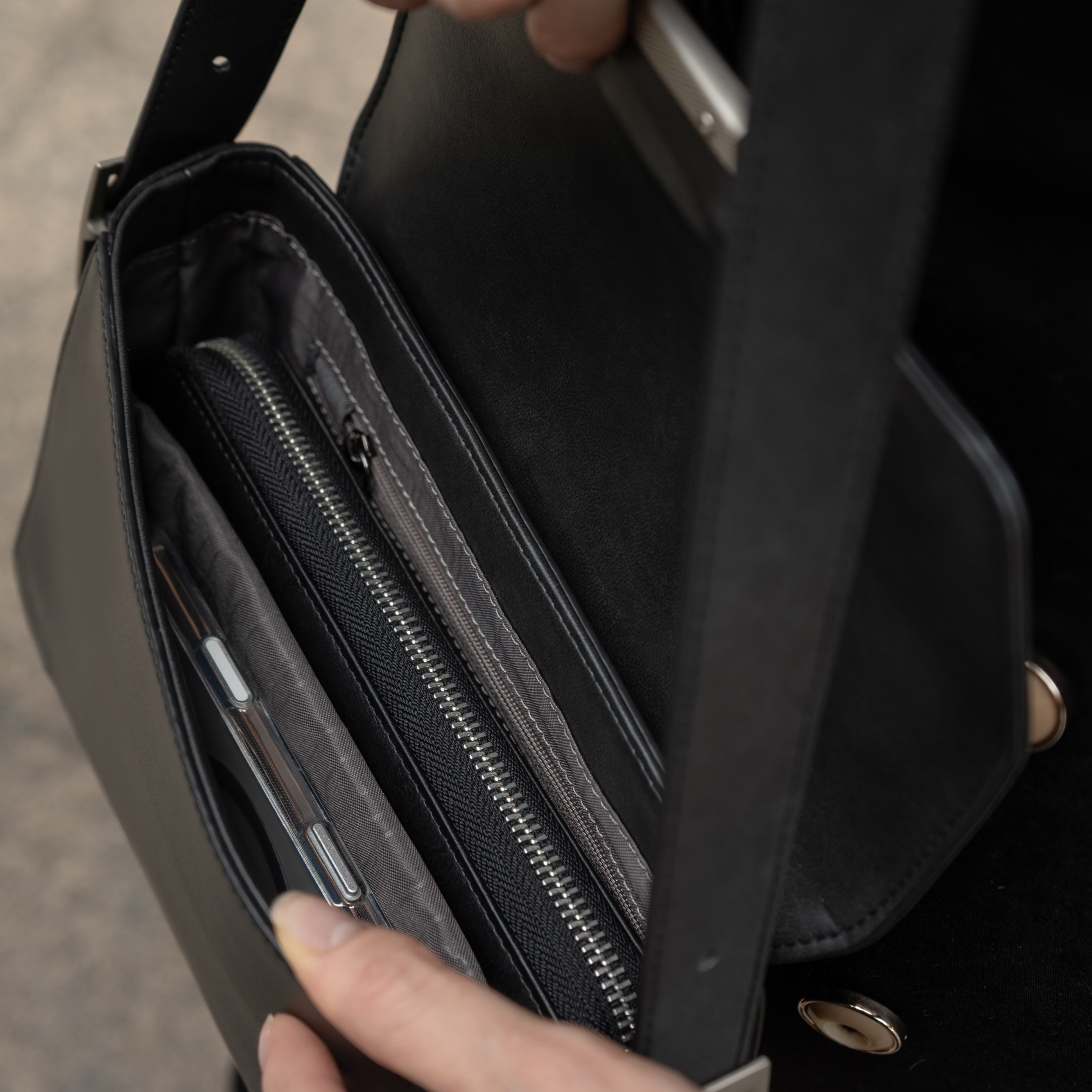 Aresta Crossbody Bag - Charcoal Black