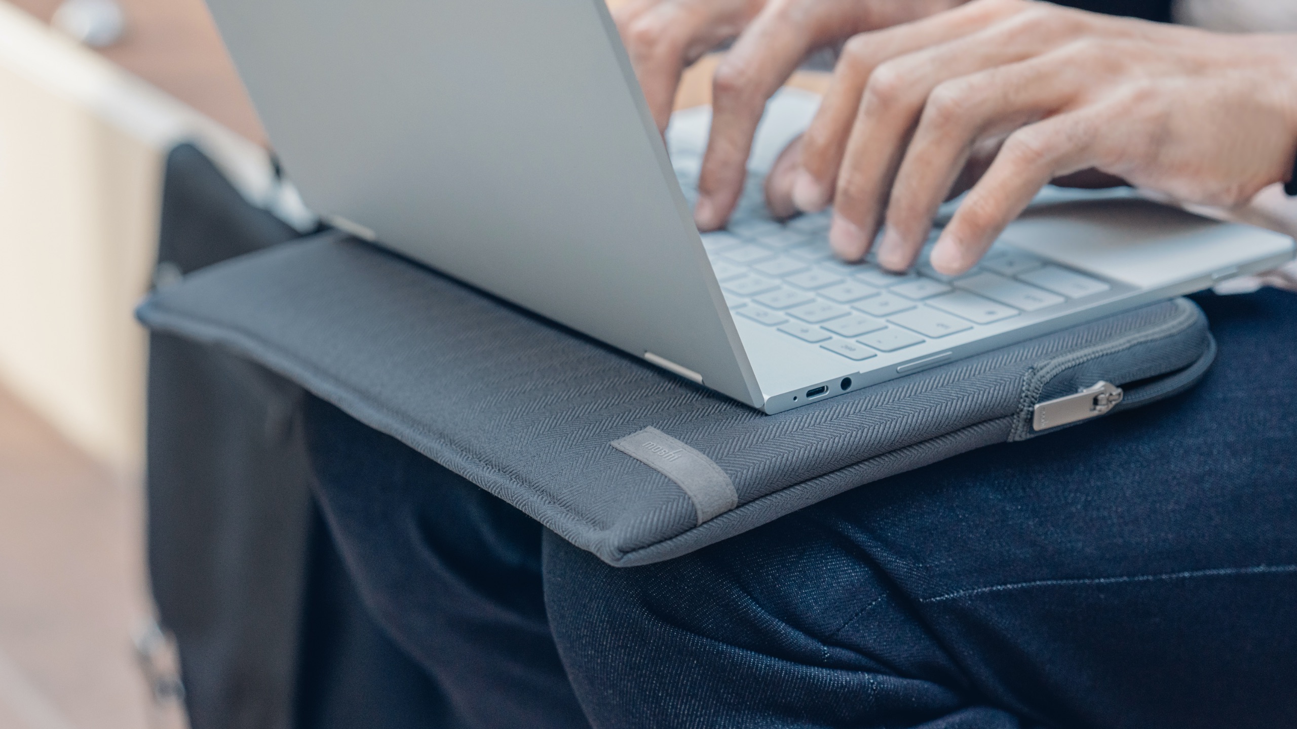 Pluma for MacBook Pro/Air 13 - Denim Blue