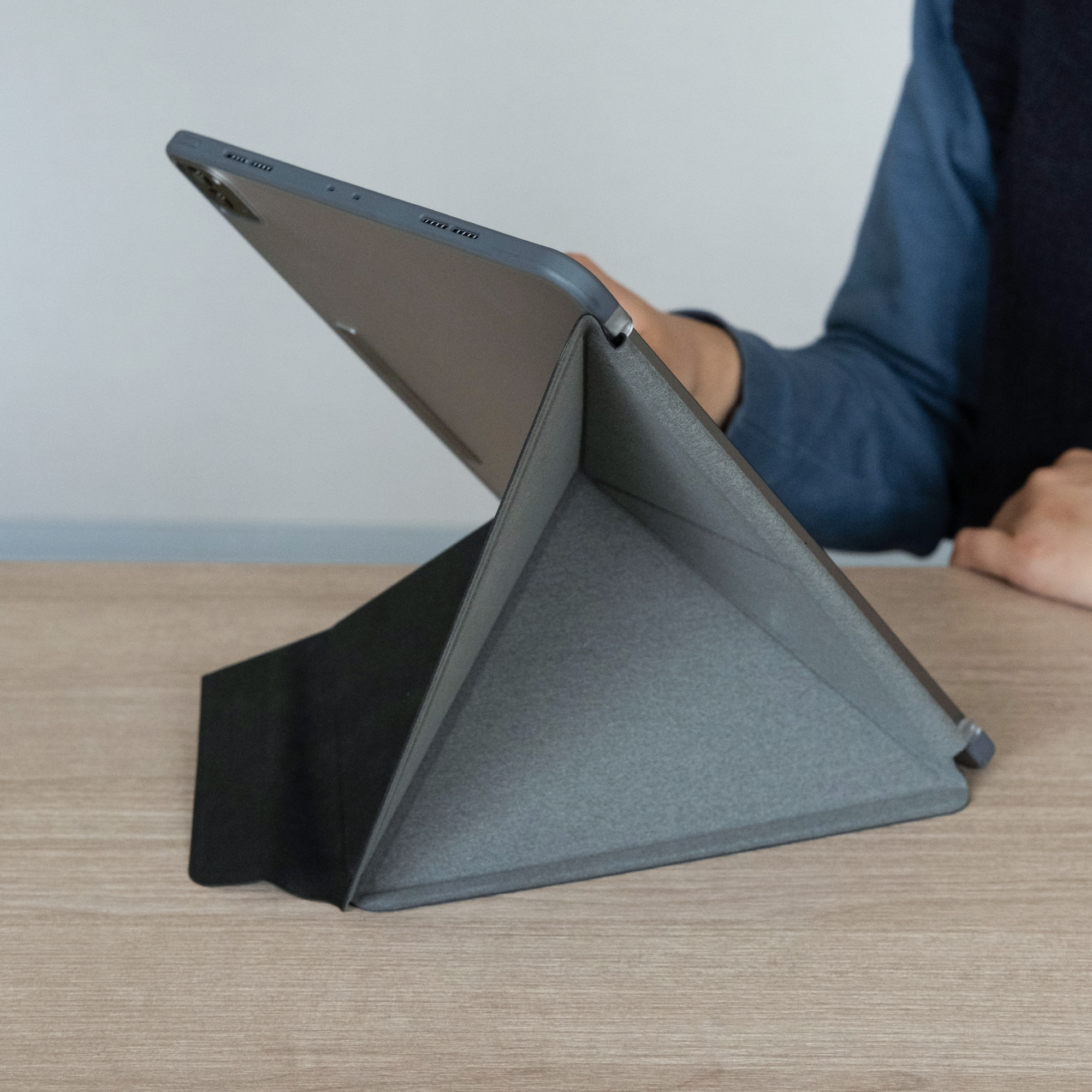 VersaCover for iPad Pro (12.9-inch, 3rd-6th gen)-Charcoal Black